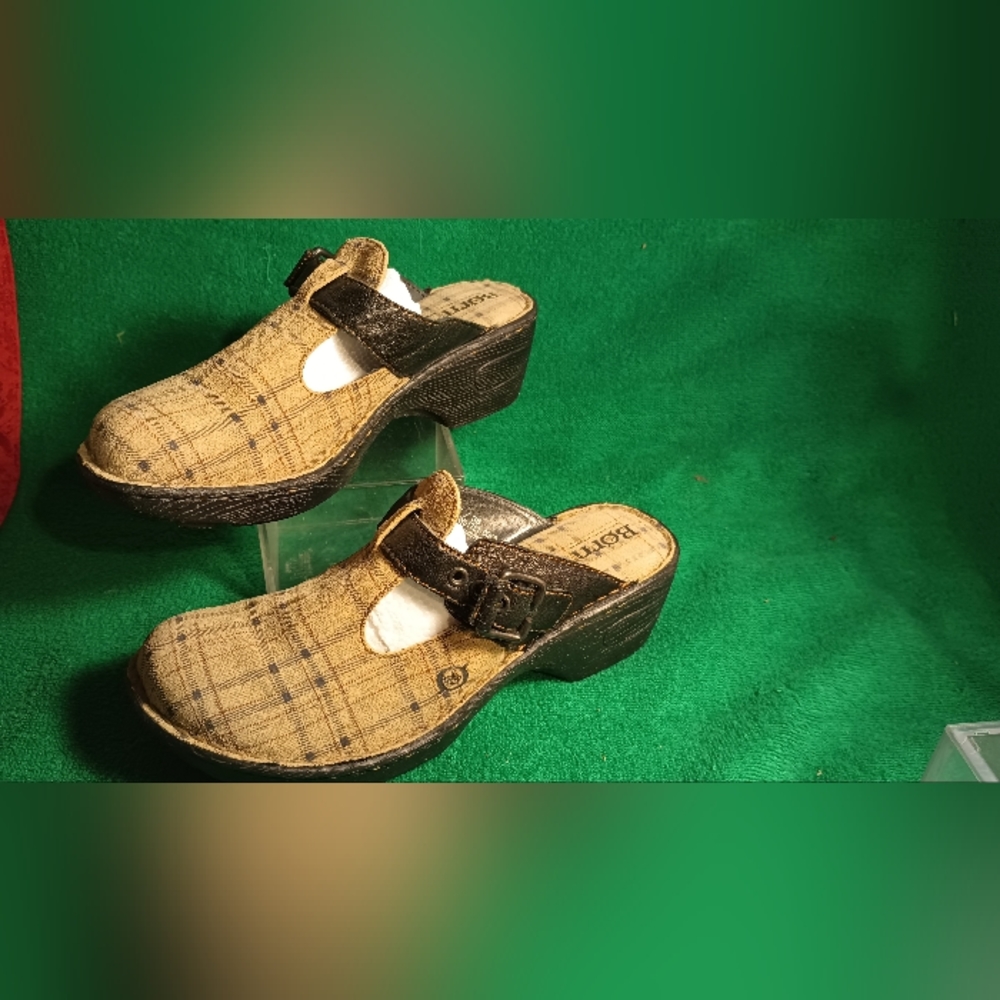 Born Hand Crafted Footwear Plaid Leather Clog Slip On Size 7 Brown